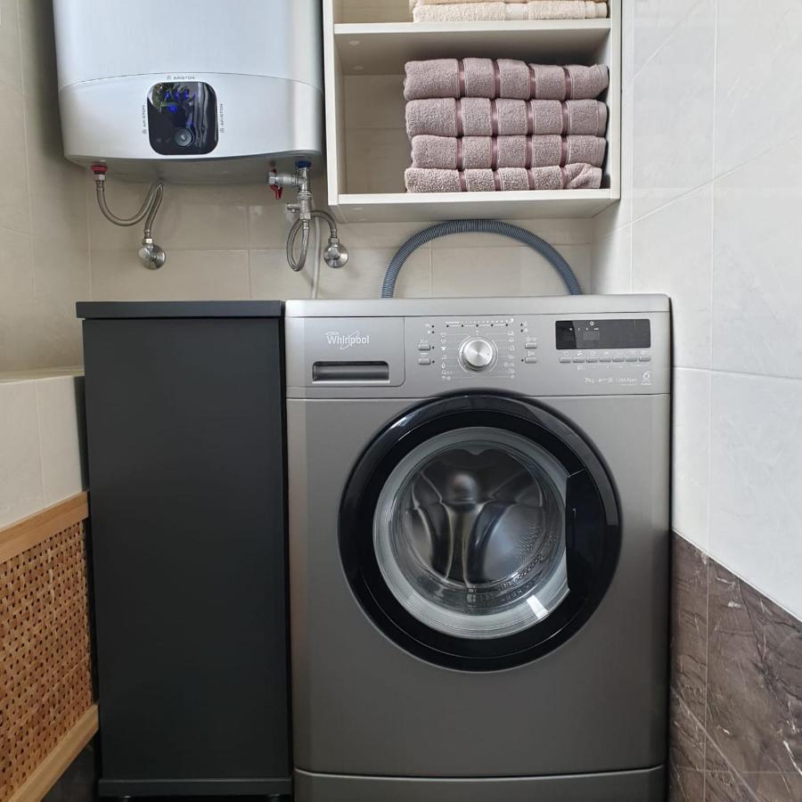 Apartamenti Danna Ledmane Ngoại thất bức ảnh